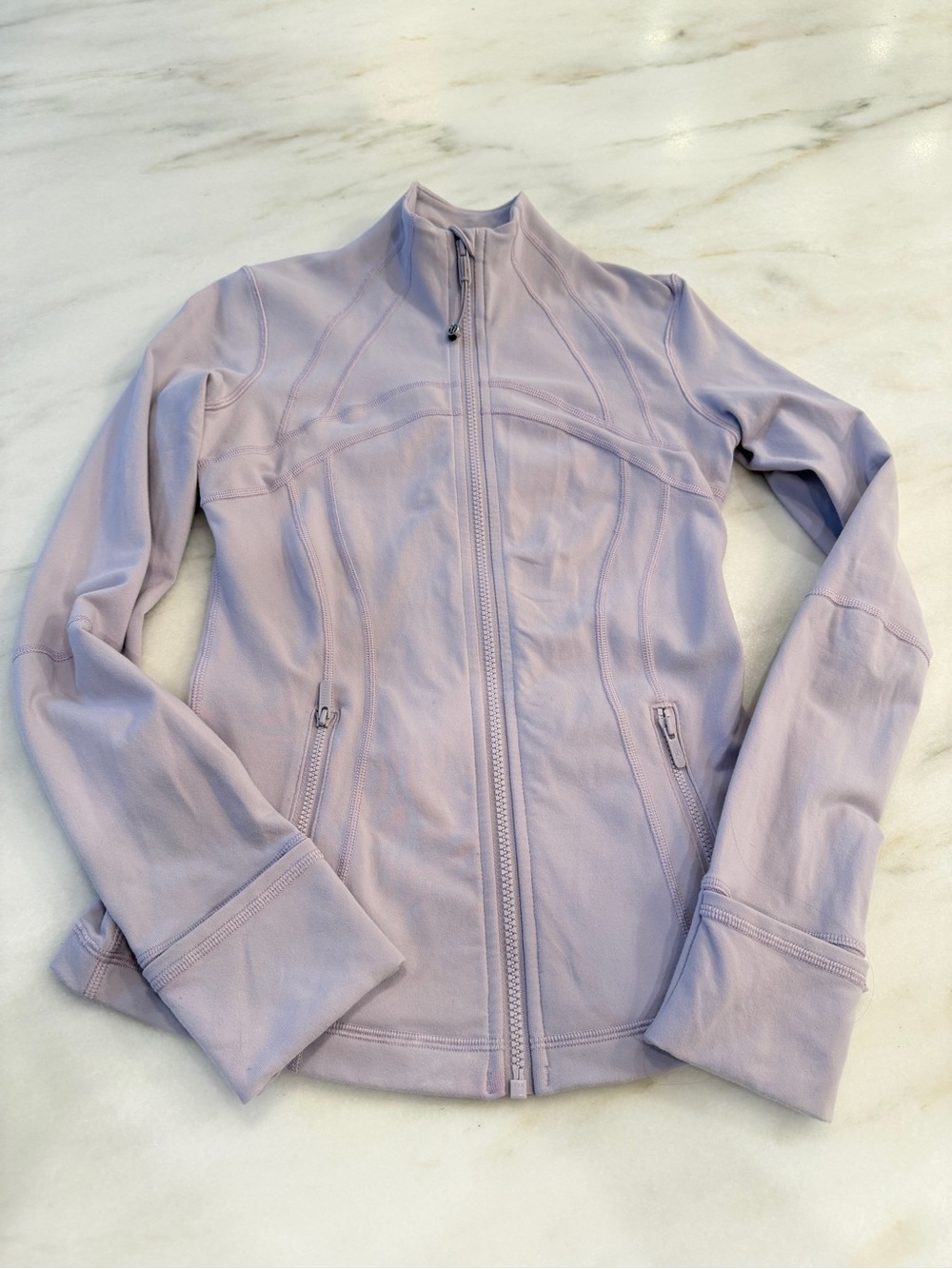 Lululemon Define Jacket *Luon
Faint light purple Lavender size 4
Read see pics